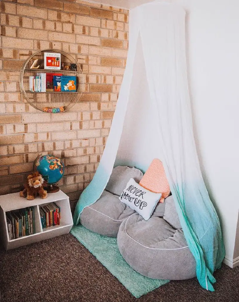 Chic Reading Nook