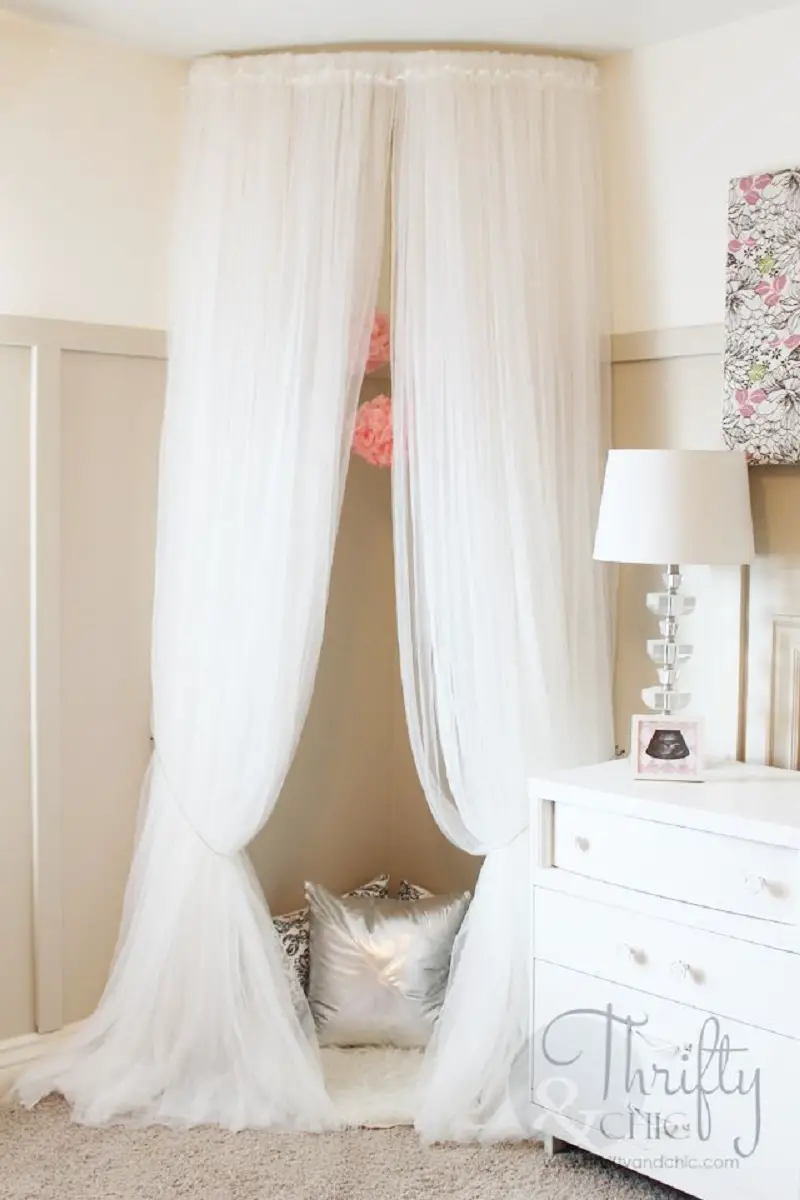 Cute Reading Nook