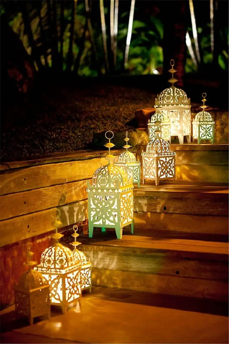 Moroccan Lantern Step Lighting