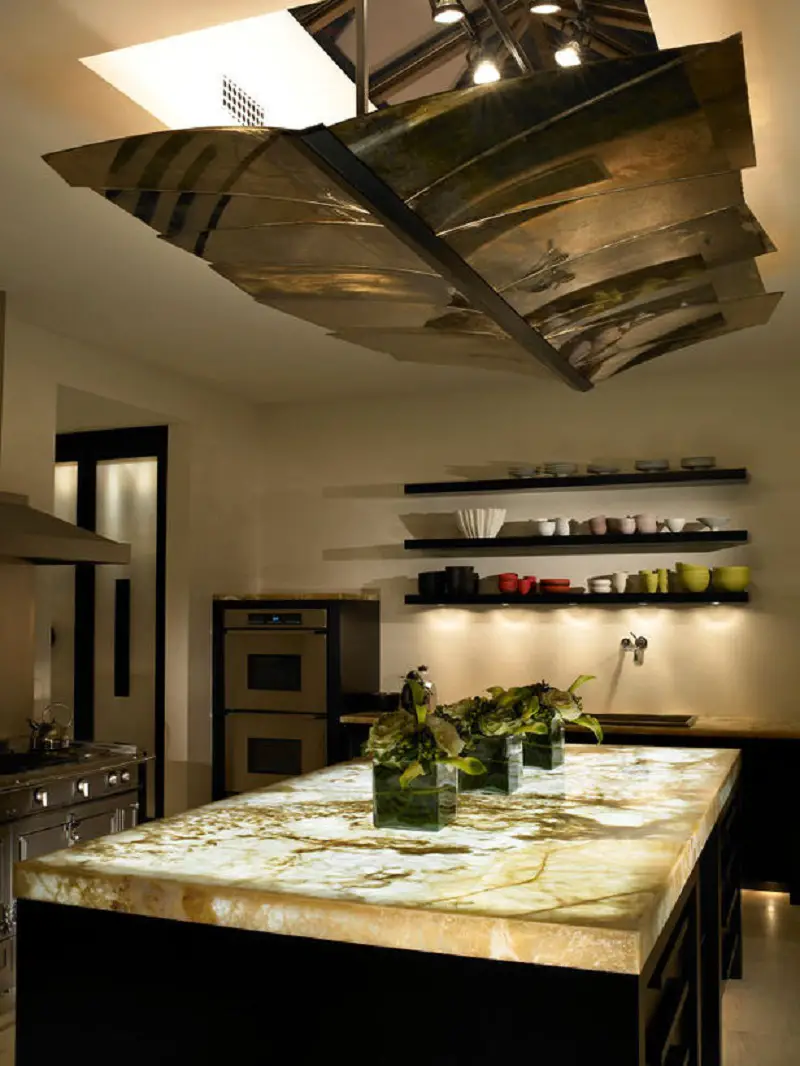 9 Fascinating Room Design Ideas With Onyx To Inspire You Talkdecor   Contemporary Kitchen With Onyx 