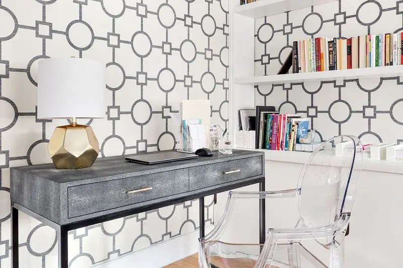 Home Office With Stylish Wallpaper