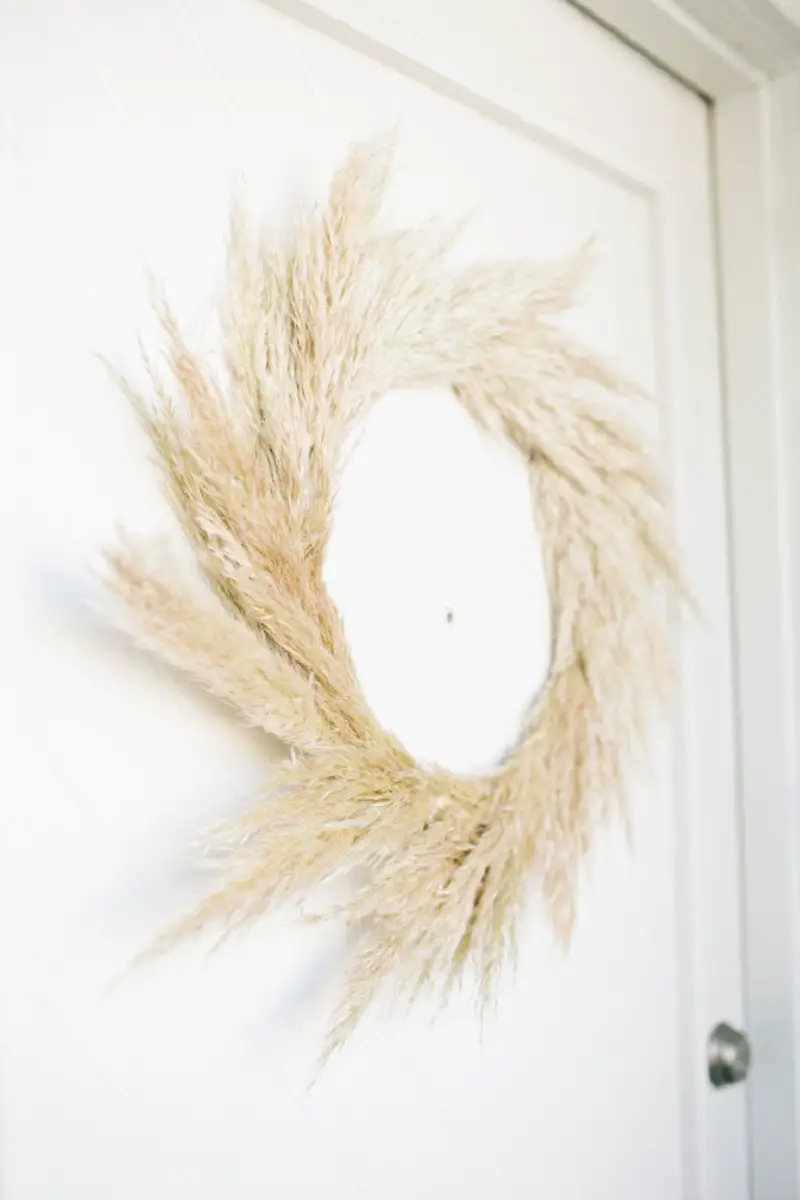 Pampas Grass As DIY Wreath