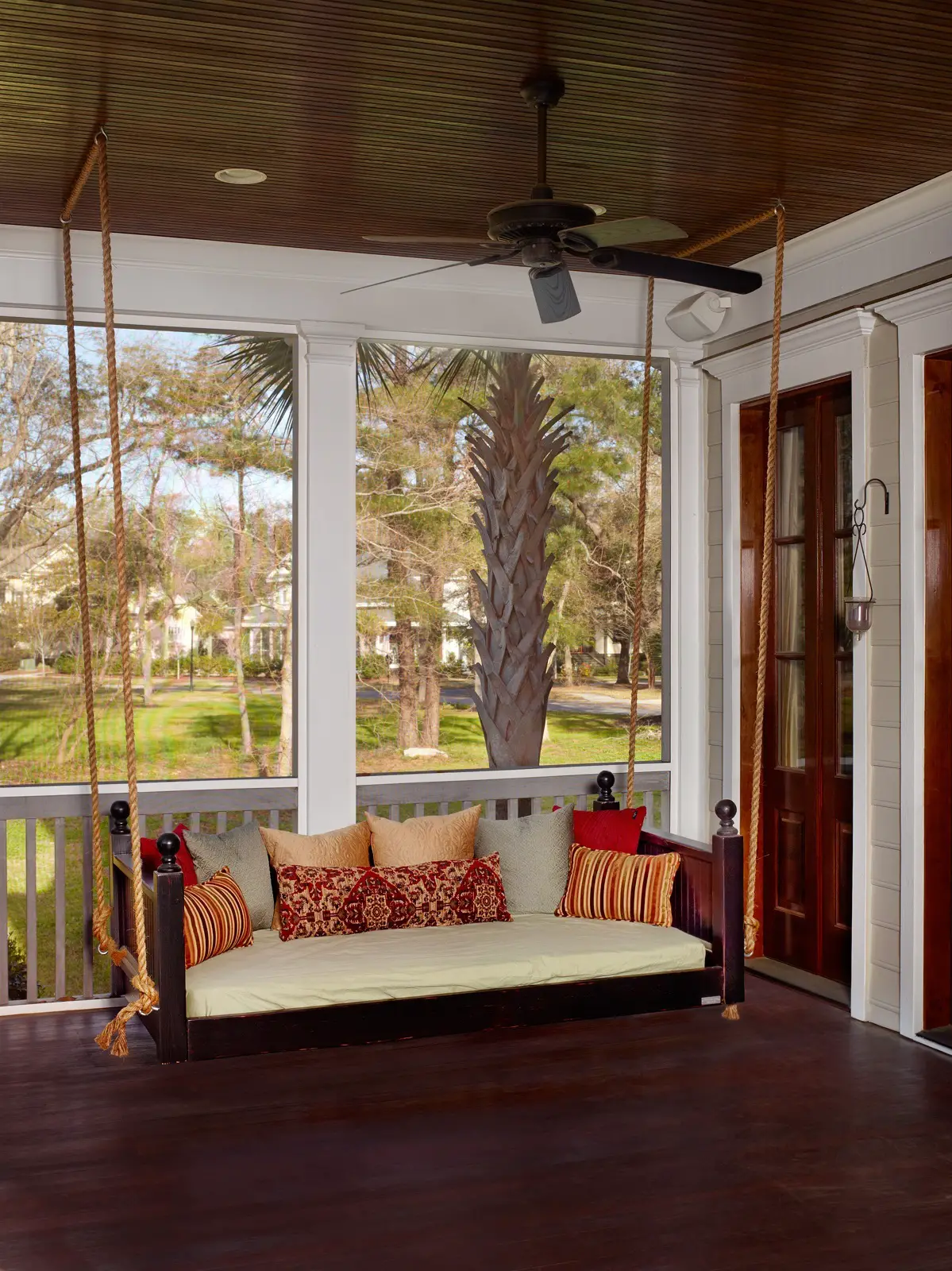 Outdoor Decor Ideas with Minimalist Home Terrace