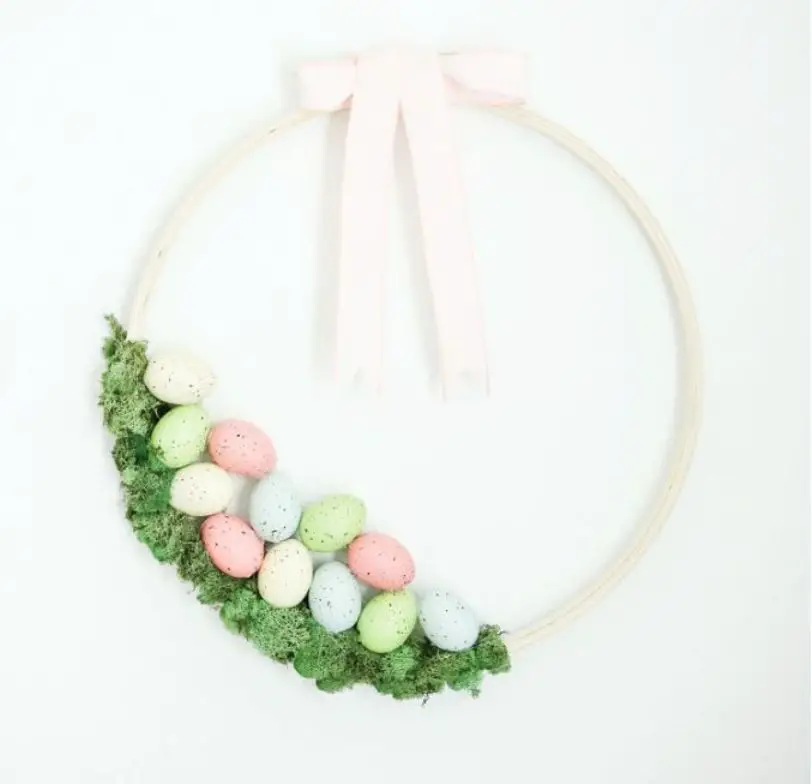Embroidery Hoop Easter Wreath