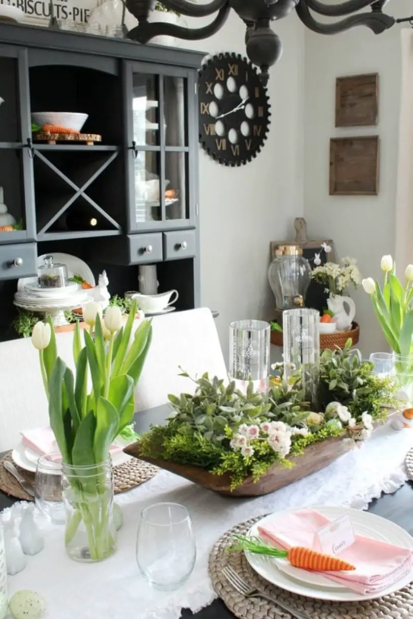 Green Centerpiece Easter Table