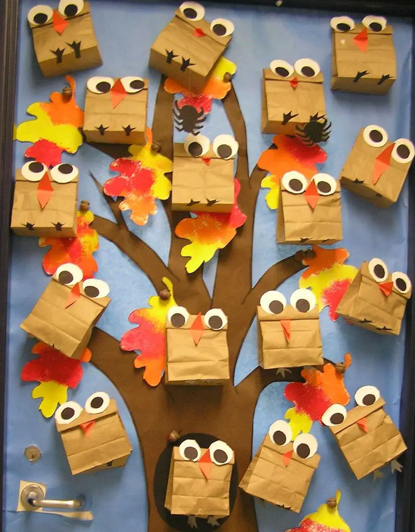 30 Fall Classroom Decoration Ideas to Bring the Spirit of the Season