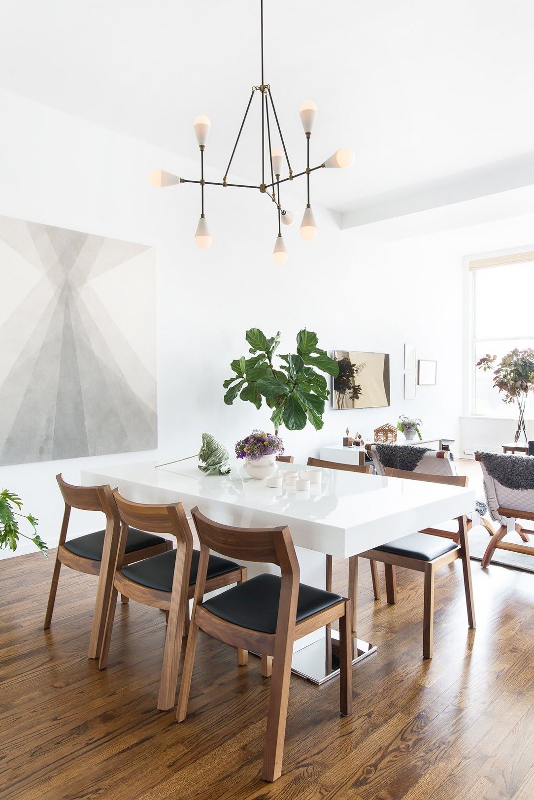 5 Exciting Dining Set Ideas For A Minimalist Dining Room Talkdecor