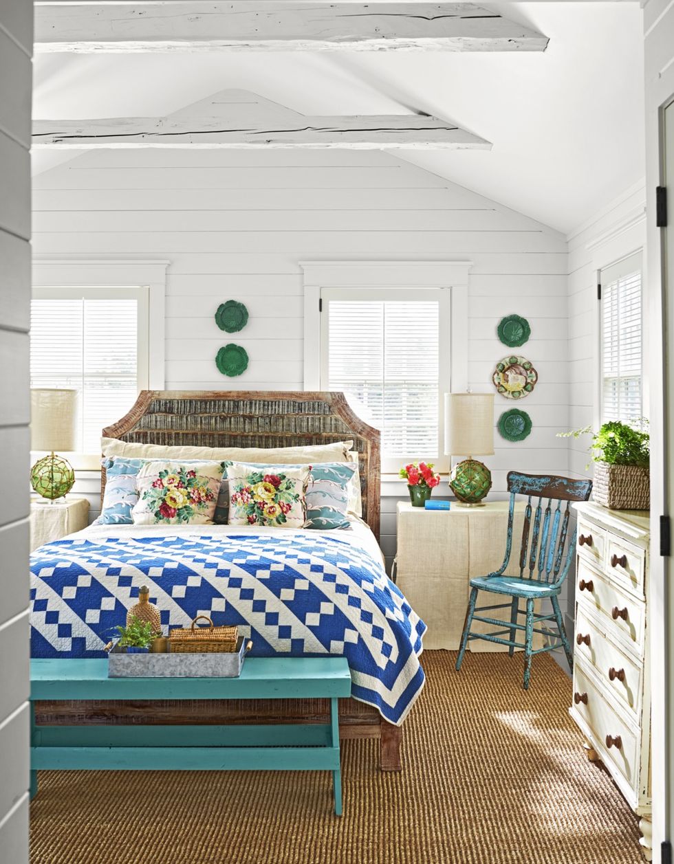 25 Simple Elements to Include in Your Rustic Decor Bedroom 25 Simple Elements to Include in Your Rustic Decor Bedroom