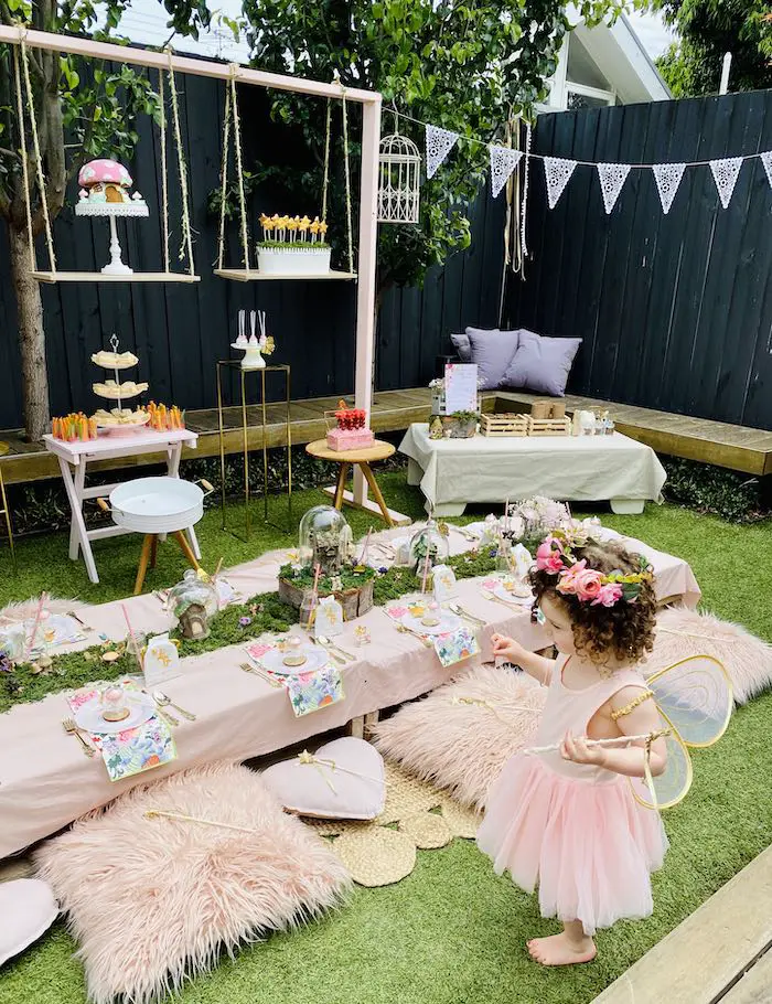 Enliven Kids Garden Party with These Fun Outdoor Decorations