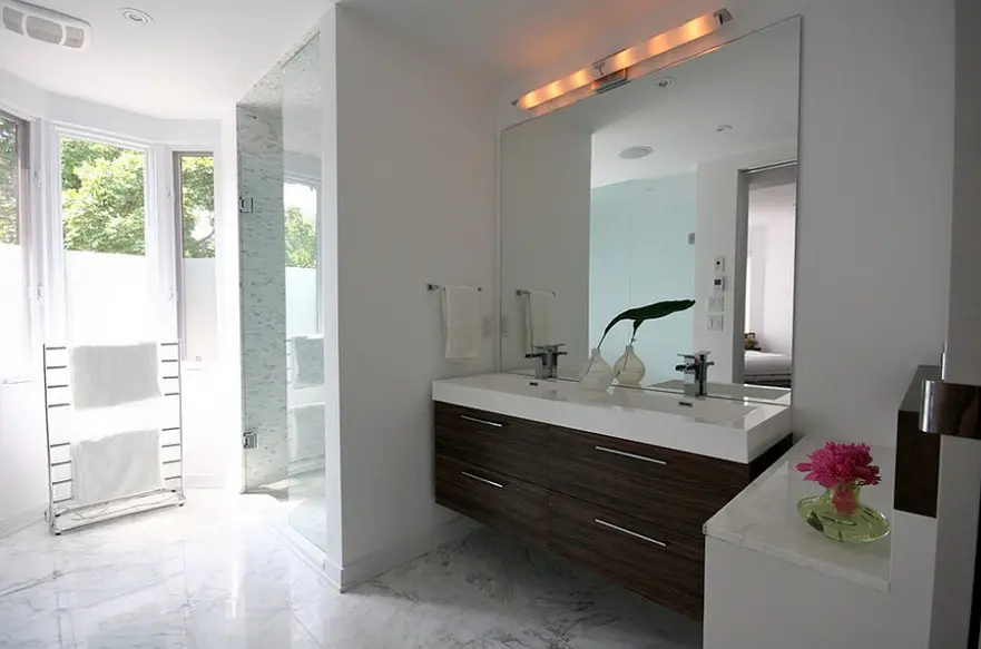 27 Bathroom Mirror Ideas For Diffe, Large Unframed Bathroom Mirror