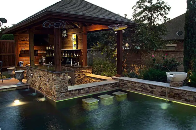 10 Interesting Ideas To Make A Swimming Pool Bar Outside The House   Swim Up Pool Bar Ideas 02 1 Kindesign 800x531 