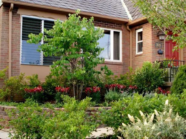 10 Tips in Creating a Garden Landscape for Front Yard - Talkdecor