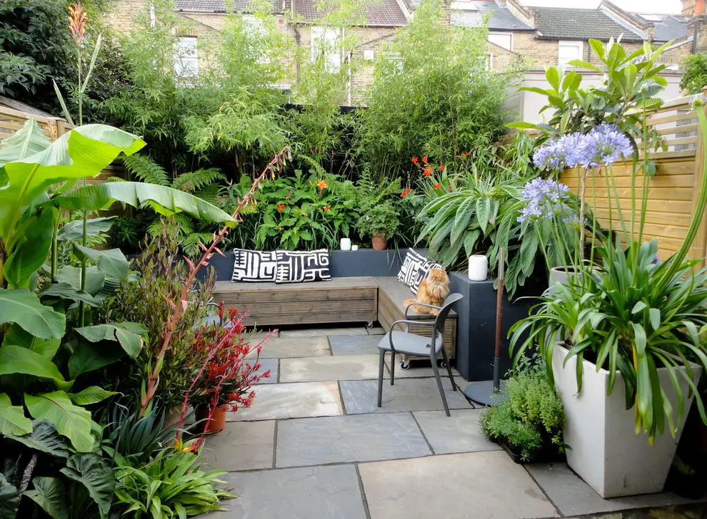 25 Inspiring Mini Landscape Garden Ideas - Talkdecor