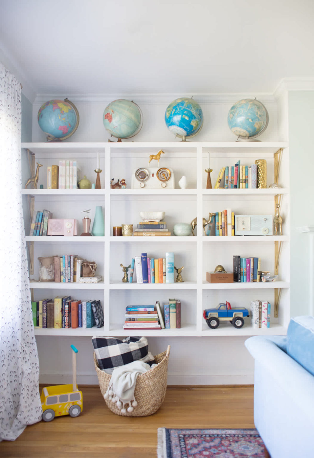 56 Kid-Friendly Living Room Design Update that Suits Your Need - Talkdecor