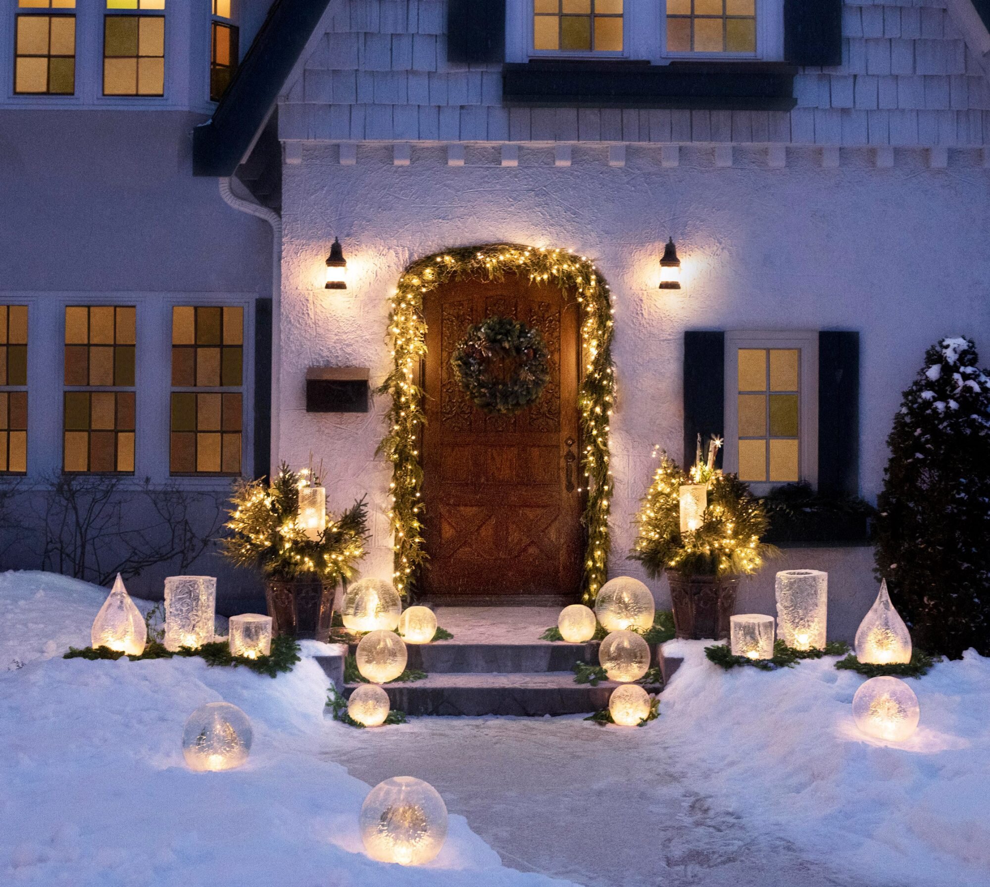 20 Icy Winter Wonderland Decorations - Talkdecor