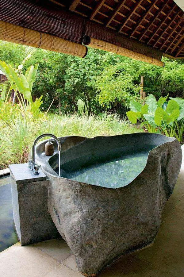 Stone tub