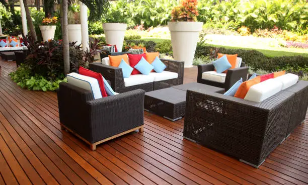 A Guide to Creating a Luxury Outdoor Living Space