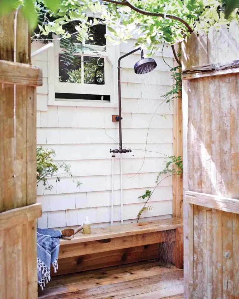 60 Outdoor Shower Design Ideas for Your After Summer Pool Time - Talkdecor