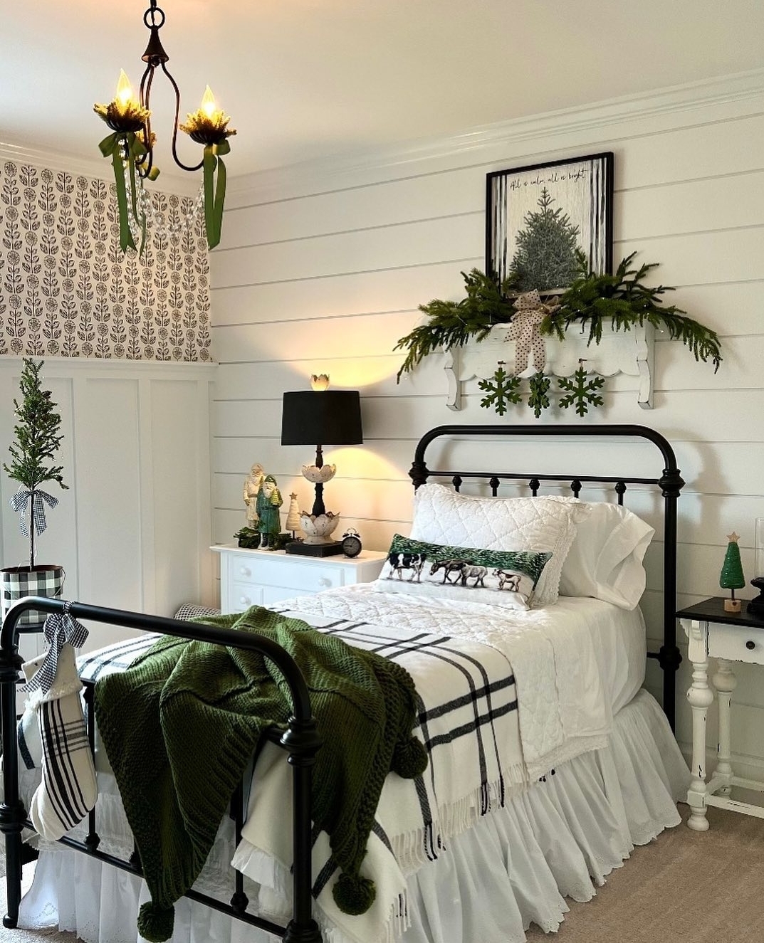 20 Cozy Rustic Winter Bedroom Decor Ideas - Talkdecor